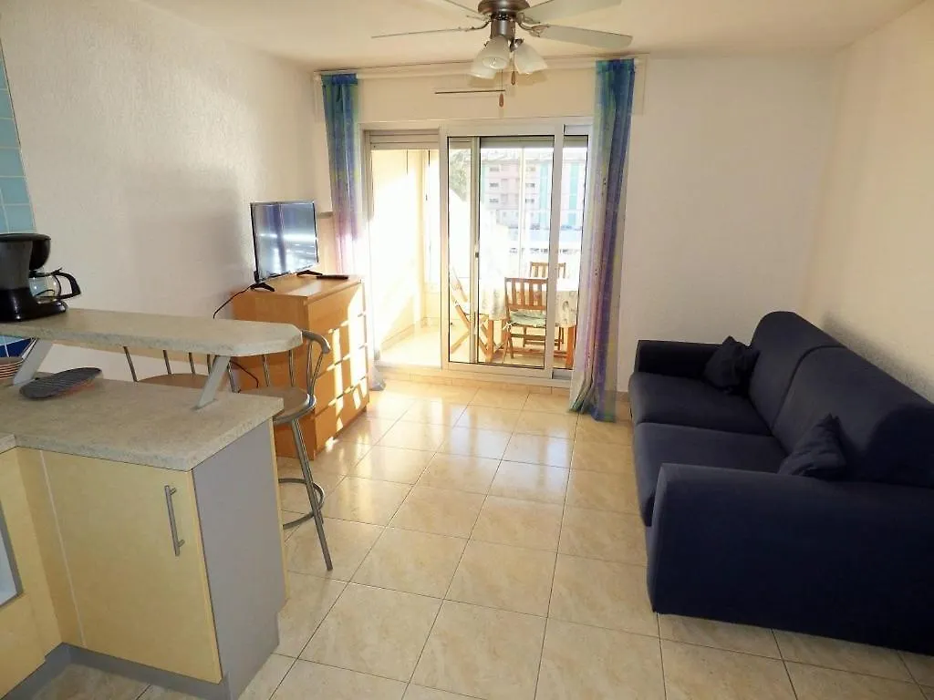 Plage A Pied, 4 Couchages, Saint-Elme France